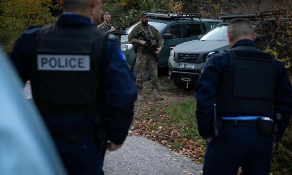 FSK, Policia dhe KFOR-i largojnë 91 predha të Luftës së Dytë Botërore në Vushtrri