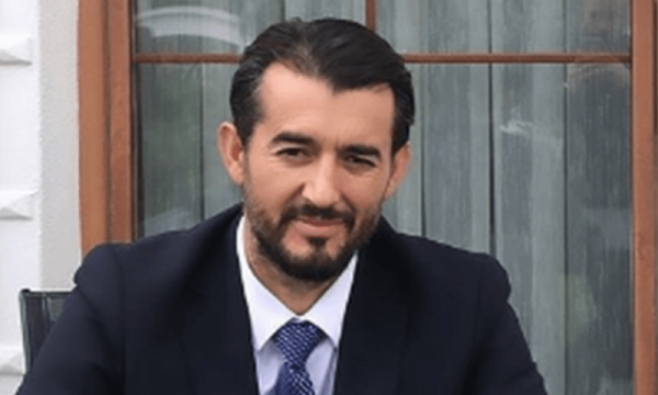 Labinot Tahiri: Duhet të ngrihemi në prostestë për ruajtjen e miqësisë me Amerikën