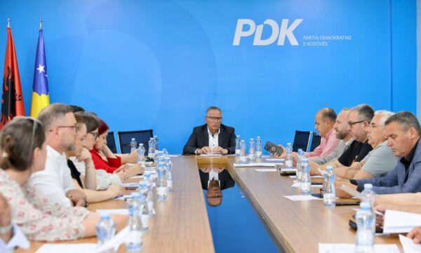 Mblidhet kryesia e PDK-së, nisin përgatitjet për procesin e brendshëm zgjedh