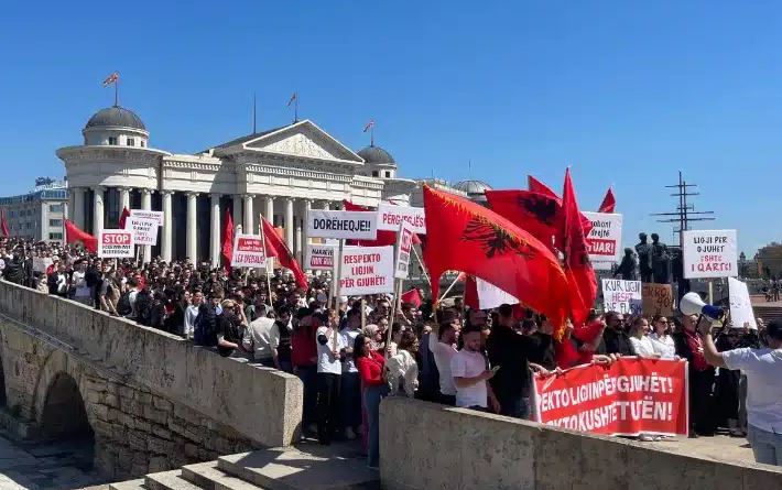 Protestë në Prishtinë në mbështetje të studentëve shqiptarë në Maqedoninë e Veriut