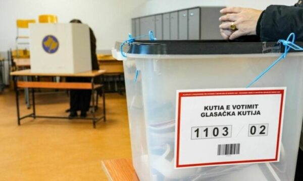 Mbi 93% të votave të numëruara – Këto janë gratë më të votuara në VV, PDK, LDK dhe AAK