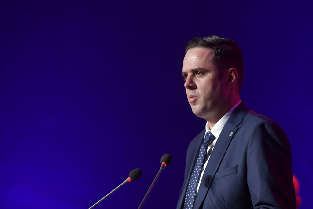 Abdixhiku konfirmon se do të shkojë në takim te Kurti: Do të flasim për parime, për trajtim gjithëpërfshirës
