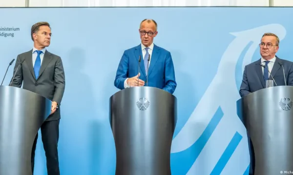Gjermania në NATO: Nxënës model me shumë detyra
