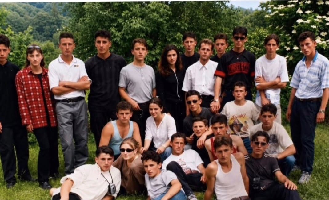 Ish-maturantët e gjeneratës 2001 të Shkollës së Mesme “Lasgush Poradeci” në Kijevë organizojnë ritakim