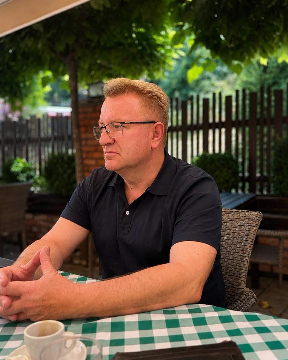 Shtyrja e vendimit në Hagë, hapi i radhës në strategjinë kundër Kosovës
