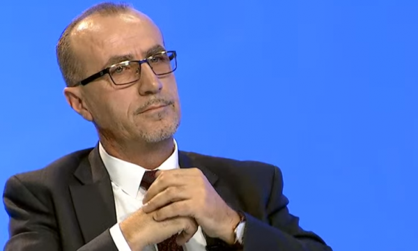 Haxhiu: Sistemi shëndetësor është shndërruar në sistem biznesi për grupe interesi