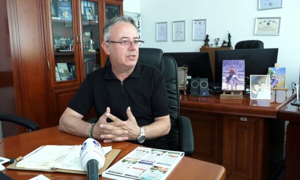 17 raste me fruth në Prishtinë, Hashani bën thirrje për vaksinim të fëmijëve