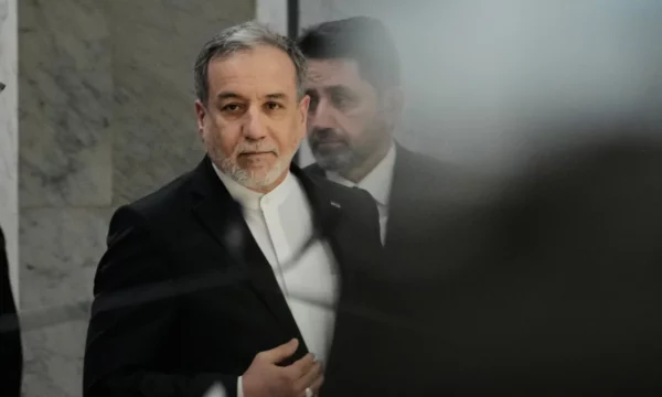 Ministri i Jashtëm iranian thotë se ende nuk është takuar me udhëheqësin e ri suprem