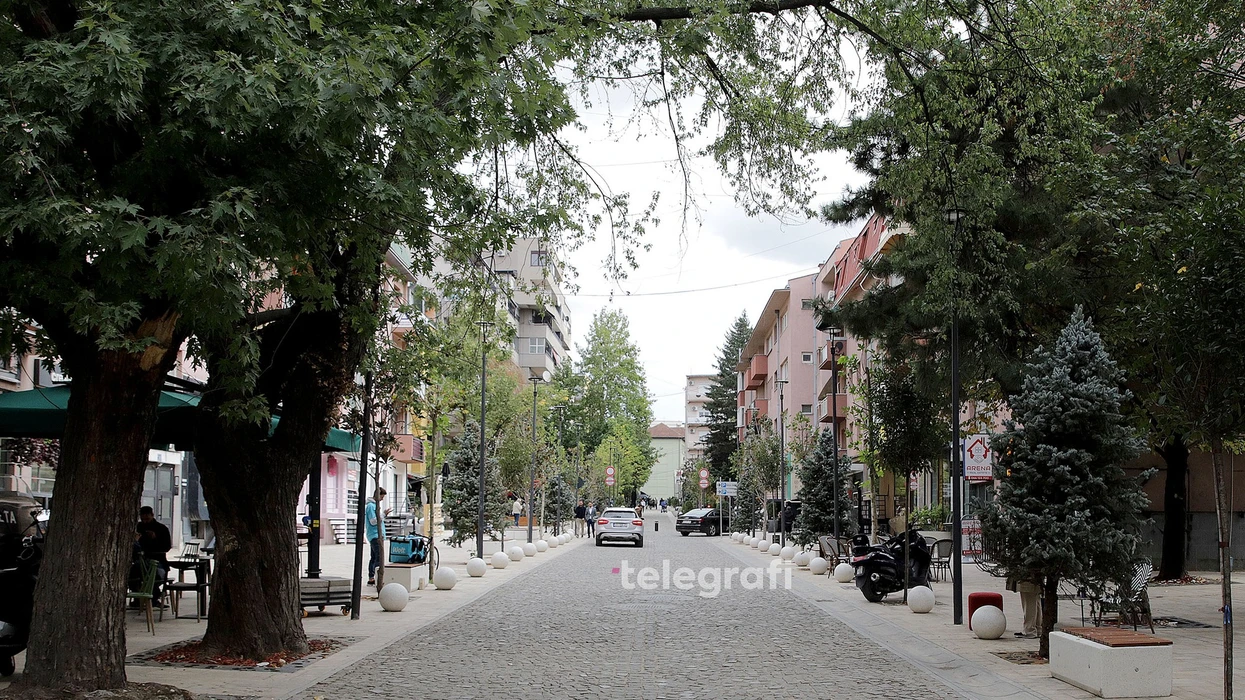 Moti në Kosovë, vende-vende shi e shkarkime rrufesh