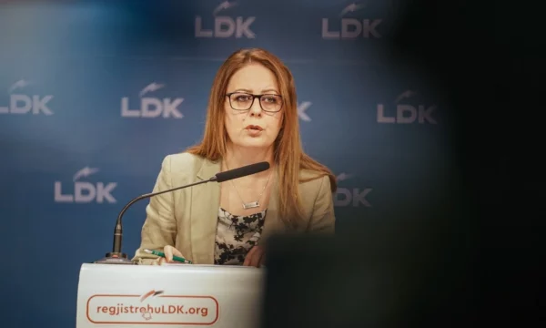 Bajrami tregon se ishte në mesin e 152 delegatëve që votuan kundër Abdixhikut: 170 të tjerë patën mendim ndryshe, urime LDK!