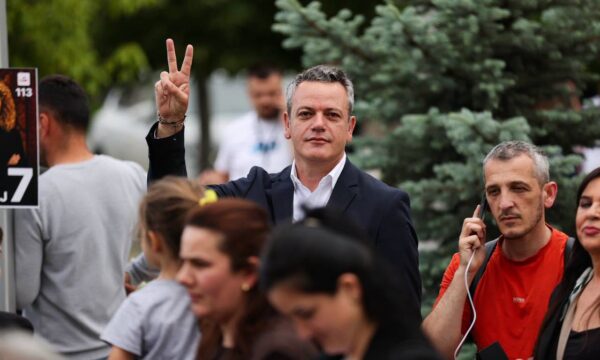 Gashi pas caktimit të seancës: S’duhet të bëjmë politikë me vija të kuqe, por së pari duhet ta definojmë LDK’në
