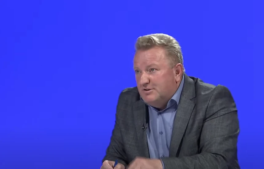 Bashkëqeverisja me Albin Kurtin, mbështet kursin politik që rrezikon funksionalitetin kushtetues dhe orientimin strategjik të Republikës së Kosovës