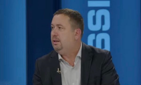 Latifi: Kosova nuk e kapitalizoi opinionin e GJND-së, dialogu me Serbinë u kthye në konflikt të brendshëm