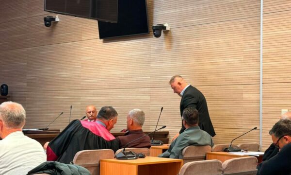 Lushtaku: Prej 13 vitesh po përsekutohem nga drejtësia e EULEX-it, kam kërkuar vetëm drejtësi