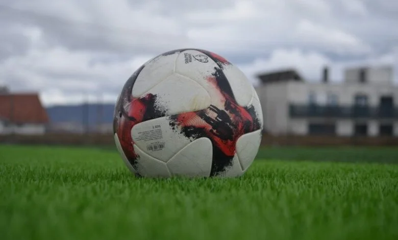 PSG fton në prova dy futbollistët e Prishtinës