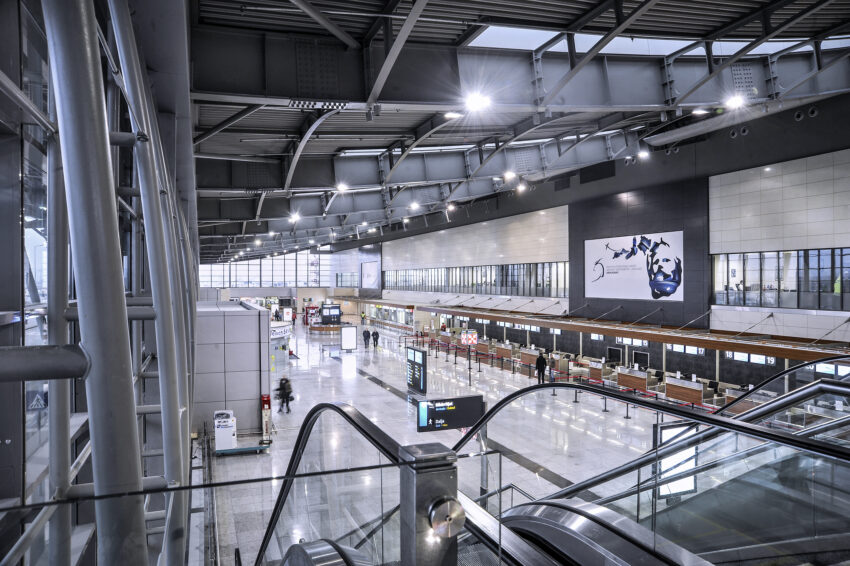 Ndalohet një shtetase e Gjermanisë në Aeroportin “Adem Jashari”