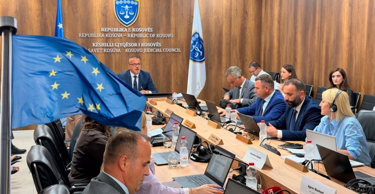 BE-ja reagon pas refuzimit të rikthimit të gjyqtarëve serbë në sistemin gjyqësor