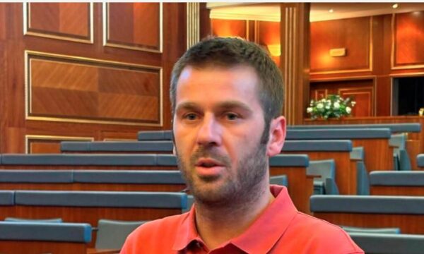 Kërçeli: Po presim takimin me partitë për thirrjen e seancës, nuk e di a është bërë tentim për takim
