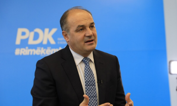 Hoxhaj për takimin e thirrur nga Haxhiu: S’ka proces tjetër politik pa u konstituuar Kuvendi