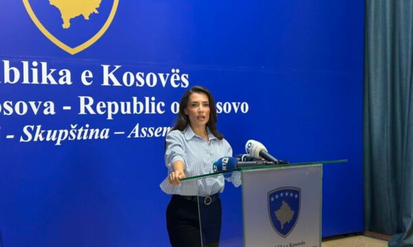 Musliu-Shoshi: Kosova sot ka rendin kushtetues seriozisht të rrezikuar