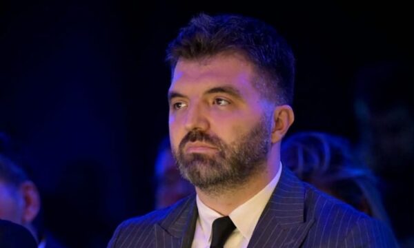 Sadiku: As korrupsioni e as plumbat nuk e dëmtojnë shtetin sa rrënimi i institucioneve