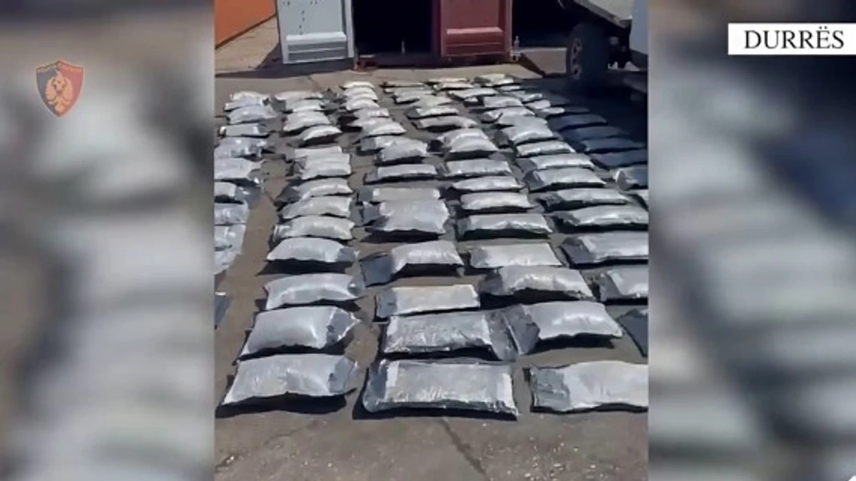 Tre kosovarë arrestohen në Durrës, kapen 80 kilogramë kanabis me vlerë rreth 1 milion euro