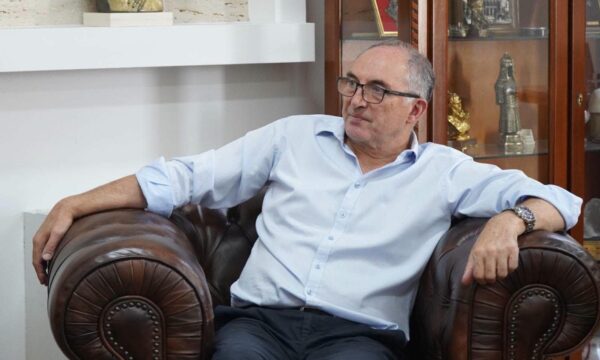 Totaj: U bastradua tema e presidentit, Kurtit nuk i besohet
