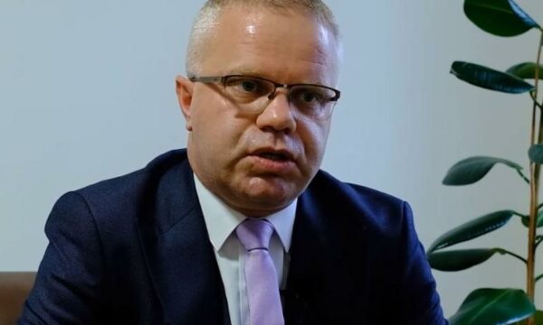 Bajraktari: Rritja e taksave gjyqësore është barrë e madhe për qytetarët, duhet rishikim