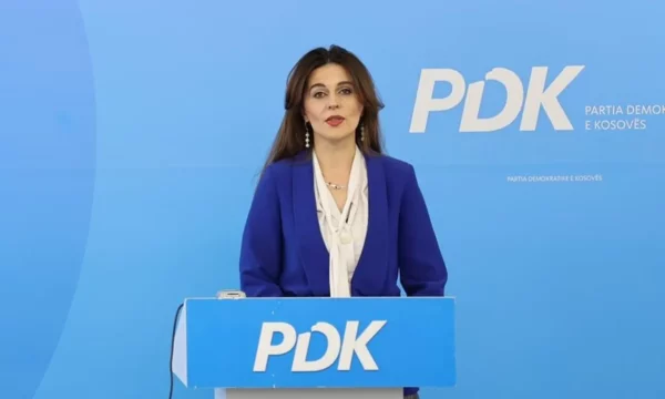 Çitaku kritikon Qeverinë: Projektligjet tjera po përshpejtohen, ai për Dhomat e Specializuara po zvarritet