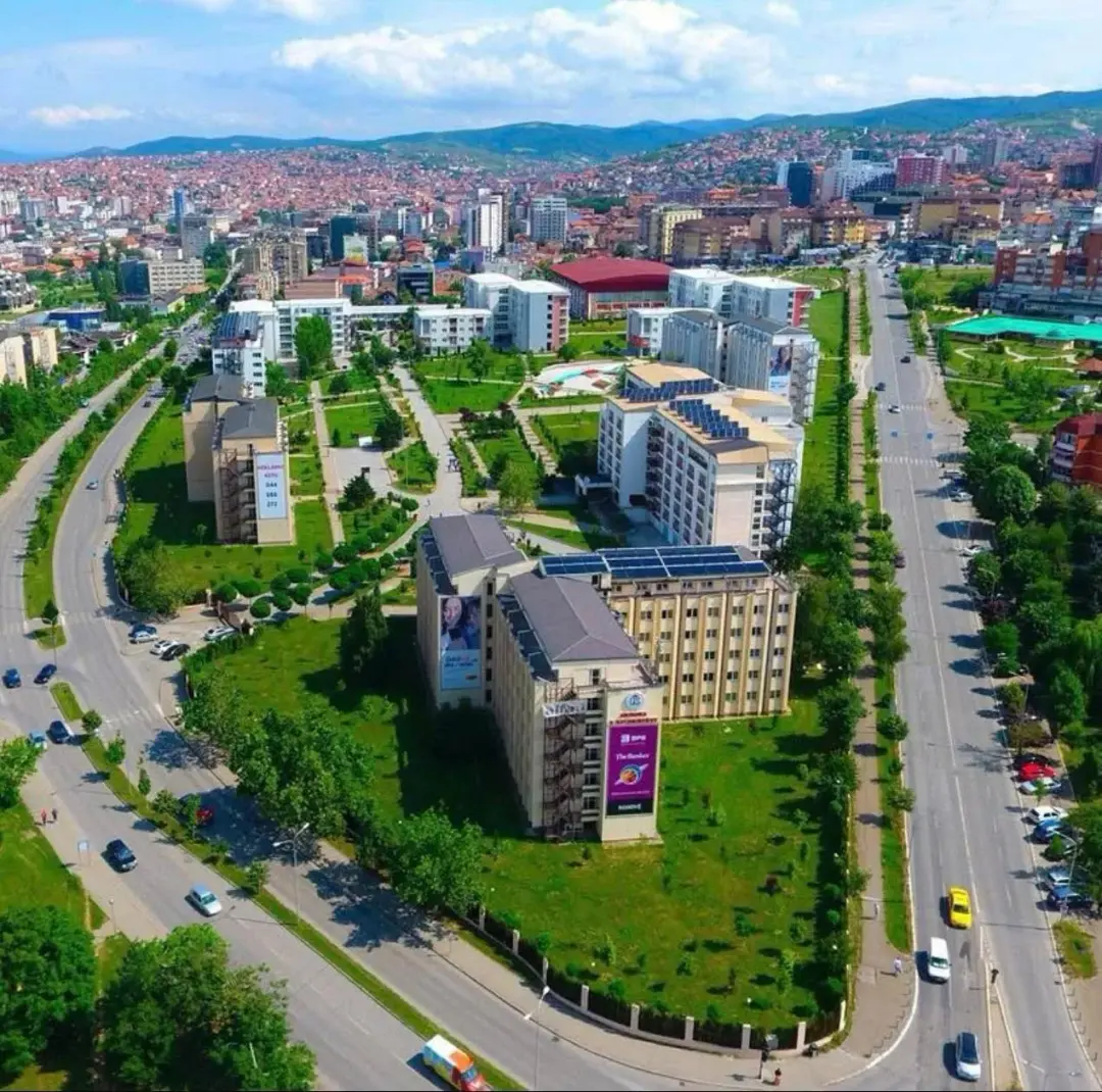 Hapet konkursi për 4 mijë studentë për banim në konvikte dhe ushqim në mensë