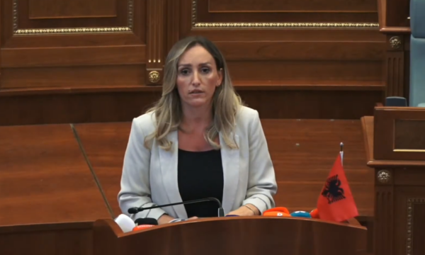 Bytyqi: Kosova po krijon varësi ekonomike nga Serbia, si mund të rrinë të qetë deputetët e VV-së