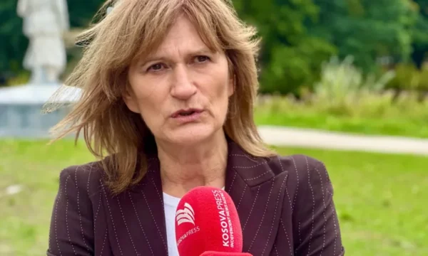 Tromp: Gjykata Speciale e kriminalizoi retrospektivisht Shtabin e Përgjithshëm të UÇK-së