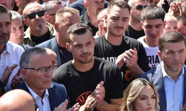 Memli Krasniqi: Do të dalim sërish në protestë, zëri ynë duhet të dëgjohet çdo ditë