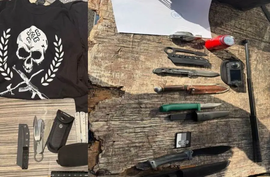 Pesë thika dhe simbole nacionaliste sekuestrohen në Jarinjë, dy persona në mbajtje