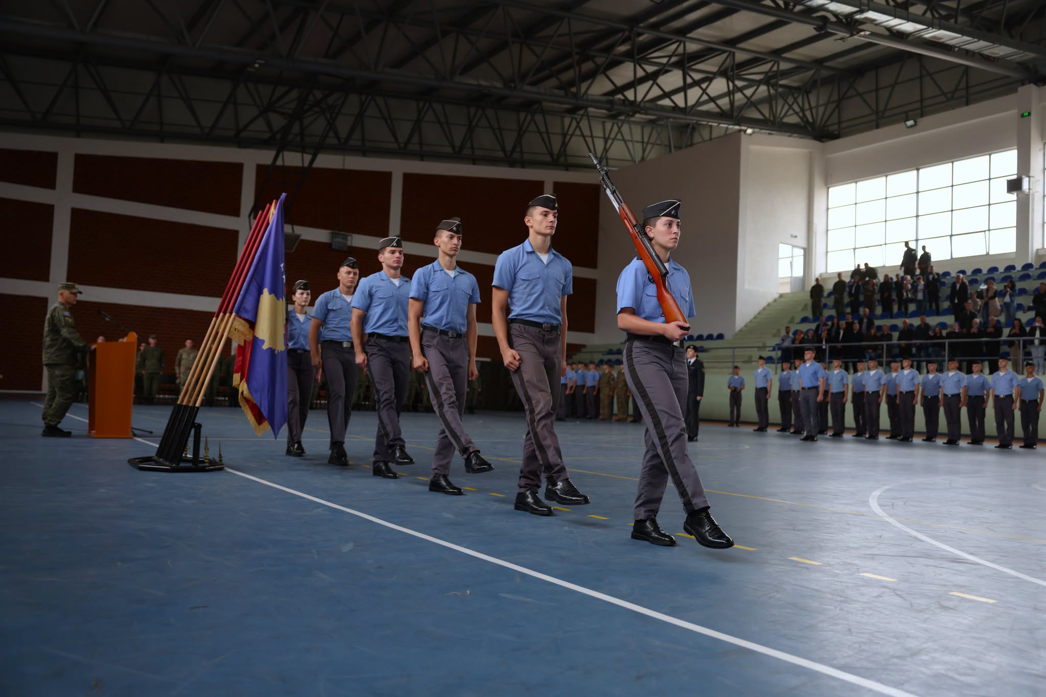 Betohen 17 kadetë të rinj të FSK-së