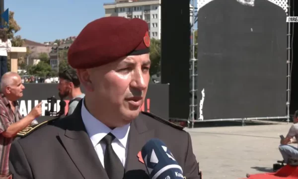 Asipi: Kosova, i vetmi shembull në botë ku tradhtarët, hajnat dhe spiunët i dënojnë çlirimtarët