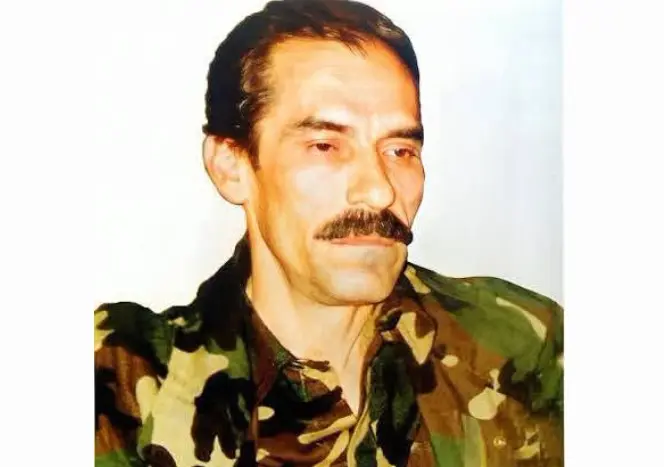 Osmani vlerëson lart kontributin e kolonel Krasniqit në ndërtimin e strukturave ushtarake