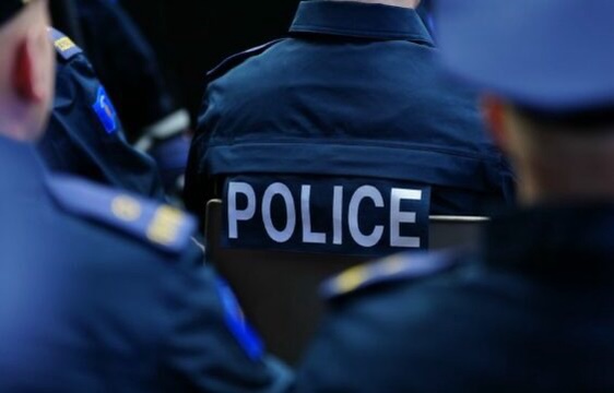 Policia reagon pas raportimeve për masat sigurisë në prag të vendimit të Hagës: Planet pjesë e procedurave të rregullta
