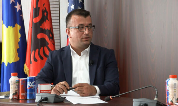 Ferati mohon marrëveshjet politike për deklaratën e Hagës: LDK-së s’iu kërkuan nënshkrime