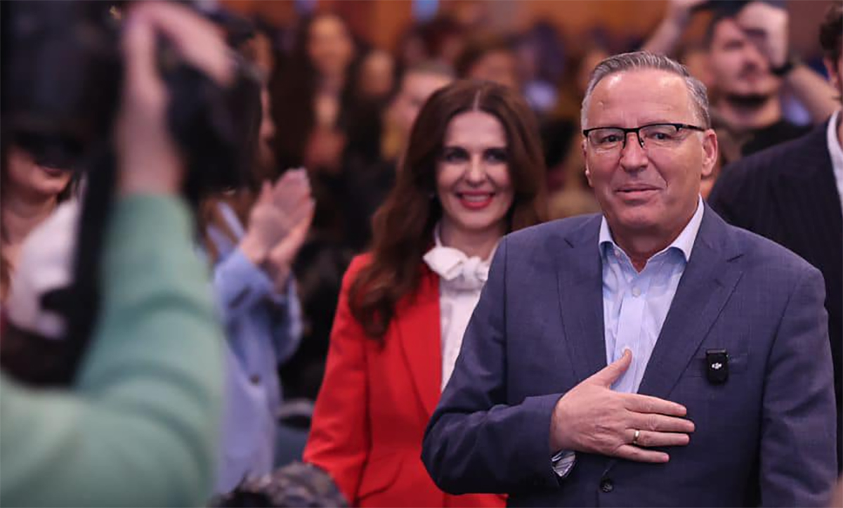 Hamza thotë se PDK do ta propozojë Vlora Çitakun për nënkryetare të Kuvendit
