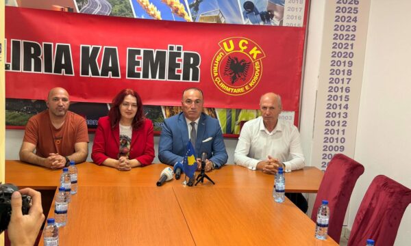 AKB i bashkohet marshit të 12 shtatorit, fton bizneset dhe qytetarët në Prishtinë