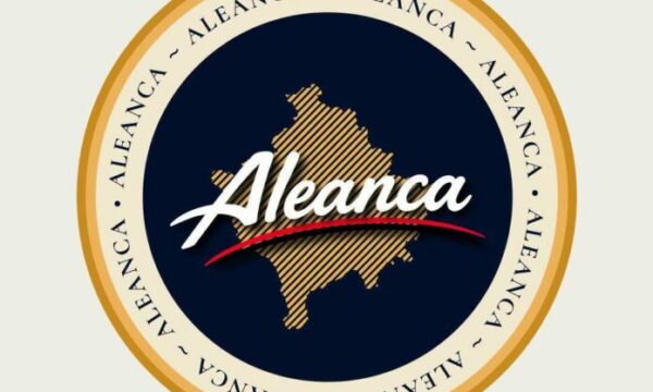 Aleanca zhvillon aktivitet simbolik para Kuvendit