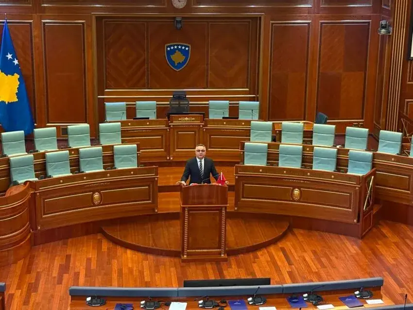 ​Tahiri u bën thirrje qytetarëve t’i bashkohen protestës së sotme