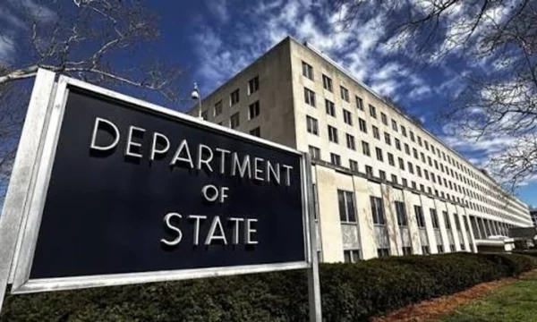 Shtatë ambasada amerikane lëshojnë paralajmërime sigurie për sulmet në Iran