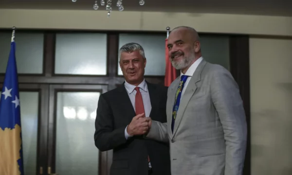 Edi Rama shkruan për Hagën në ditën e Marshit