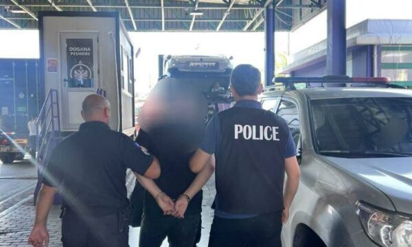 Ekstradohet nga Franca në Kosovë i dënuari me 4 vjet burgim