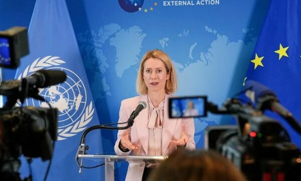 Pse BE-ja nuk ka gjasa të shkurtojë delegacionet e saj diplomatike