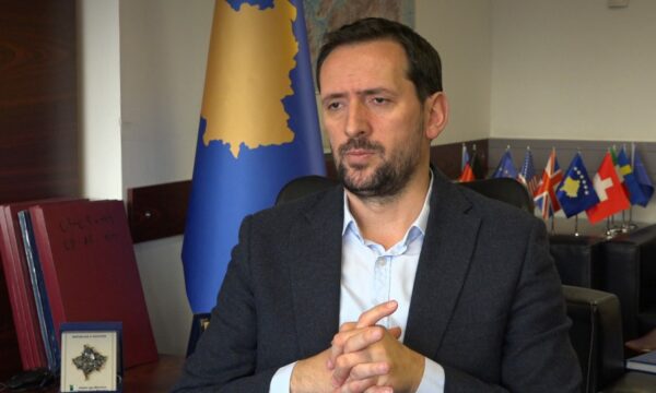 “Janë të paktën 11 varreza masive”: Kosova synon gërmime të reja në Serbi