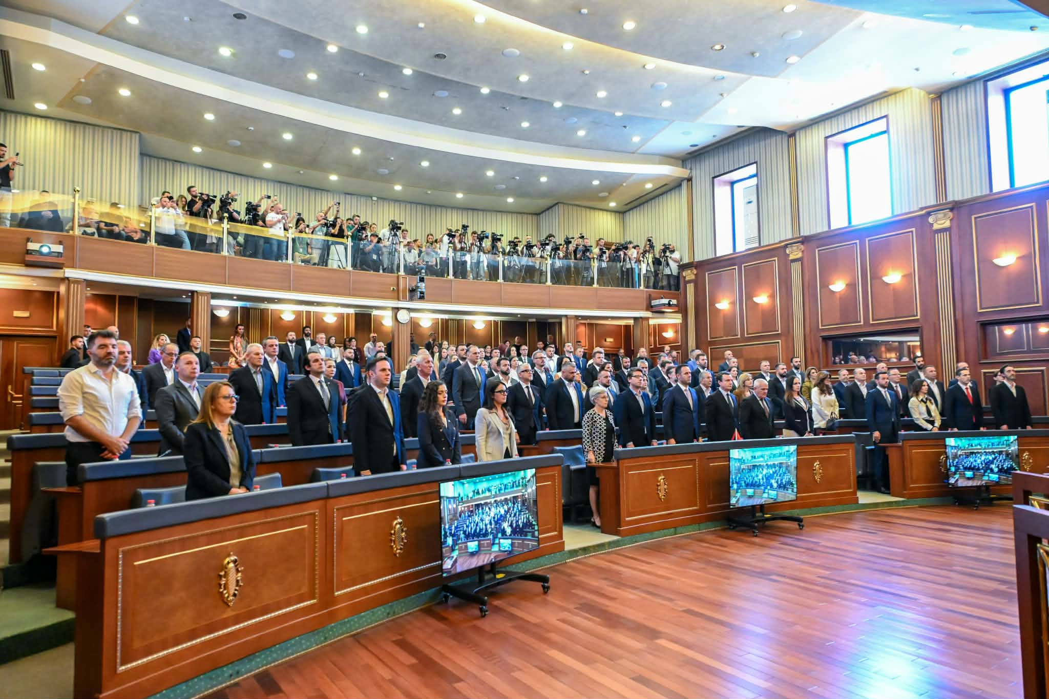 Peticioni me 14,140 nënshkrime për heqjen e “Urosevac” nga Ferizaj dorëzohet të hënën në Kuvend