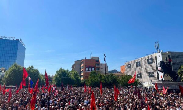 OVL-UÇK pas protestës: Shqiptarët nuk do të ndalen së kërkuari drejtësi për UÇK-në
